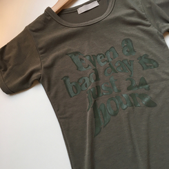 半袖Tシャツ ユニークレタリング半袖Tシャツ