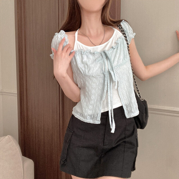 젤린 레이스 홀터넥 레이어드 프릴 반팔 블라우스 소라