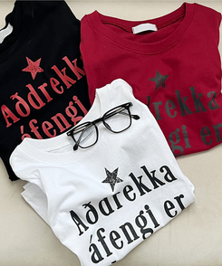 半袖Tシャツ スターレタリング半袖Tシャツ