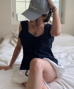ブラウス レースリボンストラップキャミソール NAVY