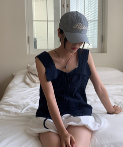 ブラウス レースリボンストラップキャミソール NAVY