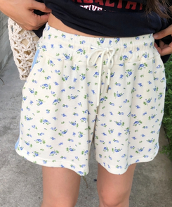 ショートパンツ バンディングフラワーパンツ CREAM