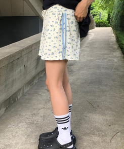 ショートパンツ バンディングフラワーパンツ CREAM
