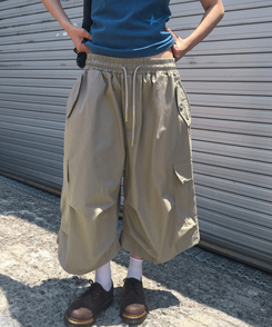 ショートパンツ ストリングカーゴバミューダパンツ BEIGE