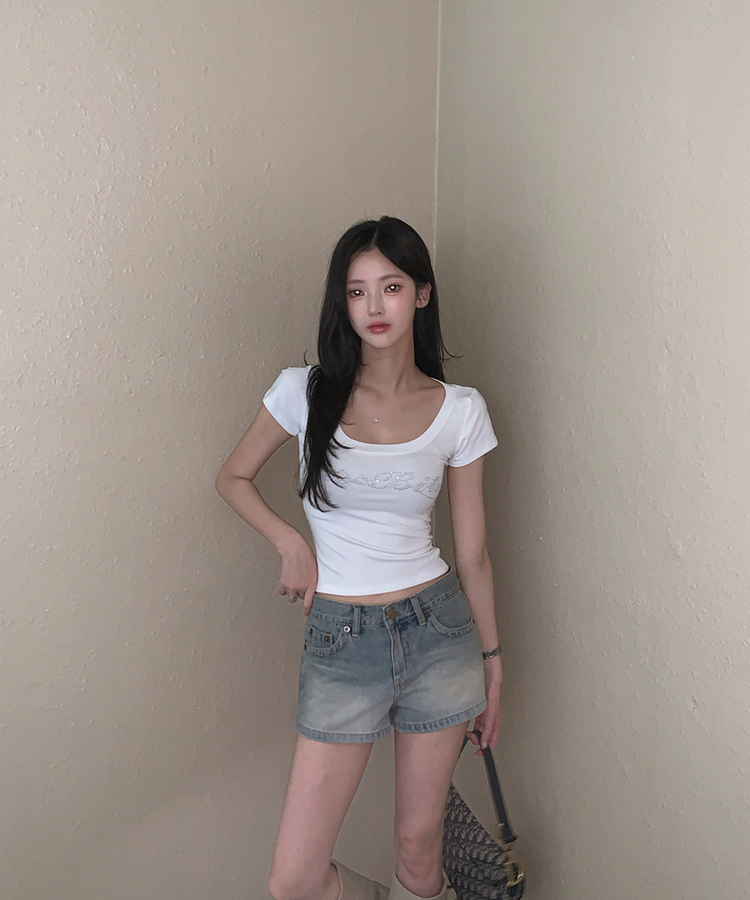 キュービックレタリング半袖Tシャツ WHITE