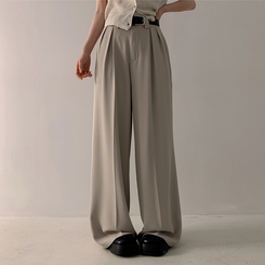 スラックス 【ベルト付き】ツーピンタックワイドスラックス BEIGE