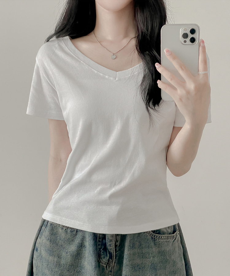 Vネック半袖Tシャツ IVORY