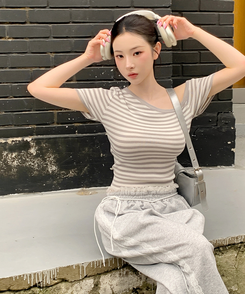 アンバランスストライプ半袖Tシャツ GREY