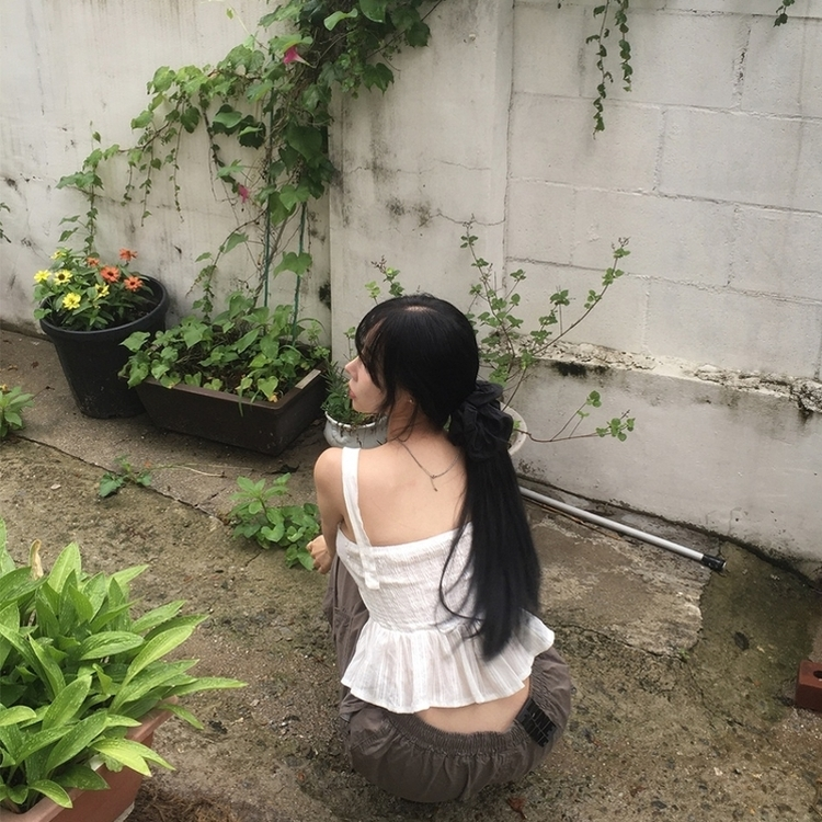 パンチングホルターキャミソール WHITE