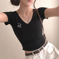 半袖Tシャツ 刺繍Vネッククロップ半袖Tシャツ BLACK