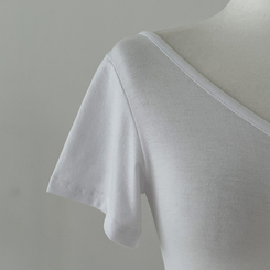 半袖Tシャツ 刺繍Vネッククロップ半袖Tシャツ