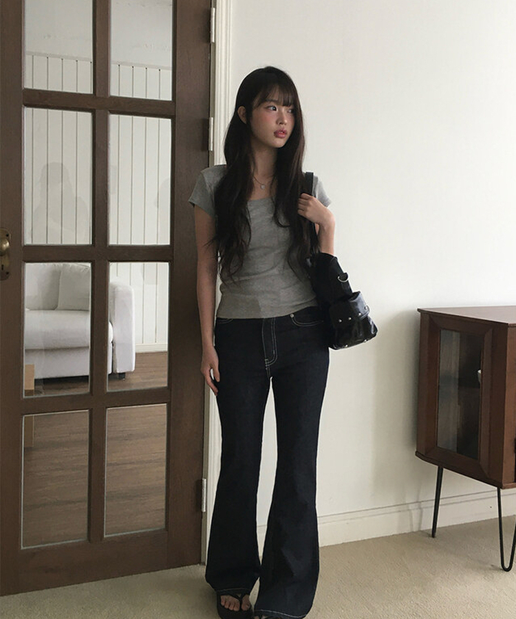 スタッドクロスショルダーバッグ BLACK