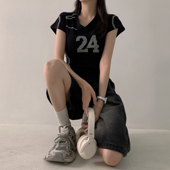 半袖Tシャツ Vネックナンバー半袖Tシャツ BLACK