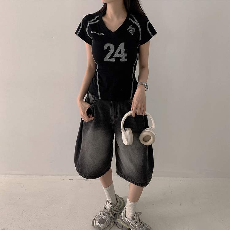 Vネックナンバー半袖Tシャツ BLACK