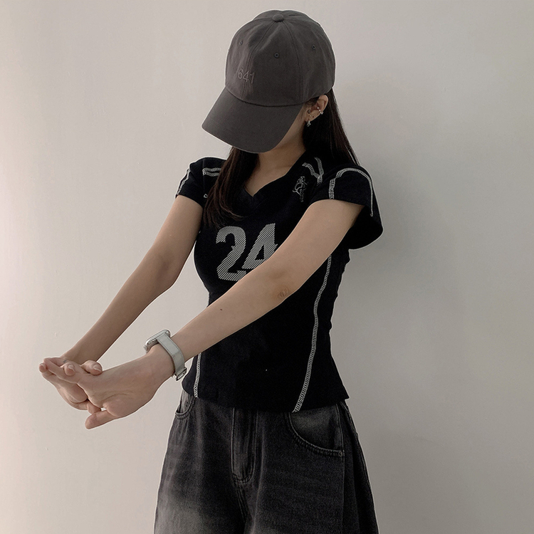 Vネックナンバー半袖Tシャツ BLACK