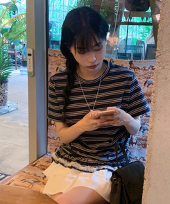 半袖Tシャツ ストライプフリル半袖Tシャツ NAVY