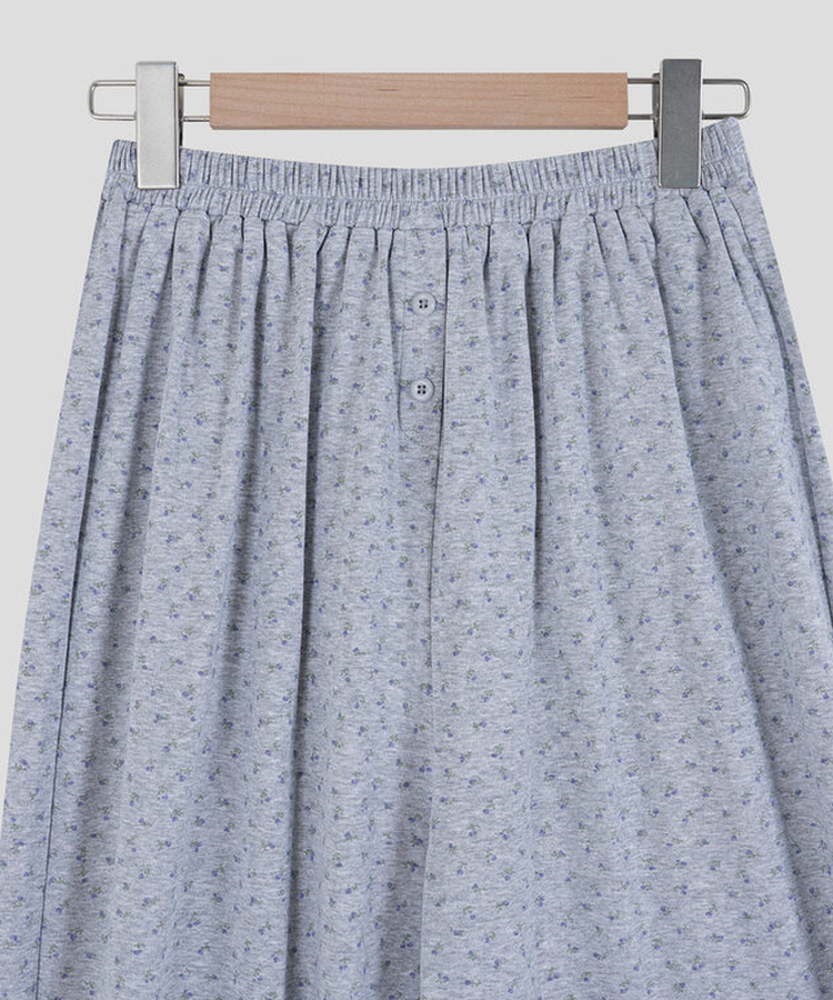 ボタンフラワーパジャマ
