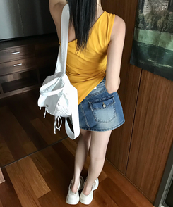 半袖Tシャツ アルファベットワンショルダーTシャツ MUSTARD
