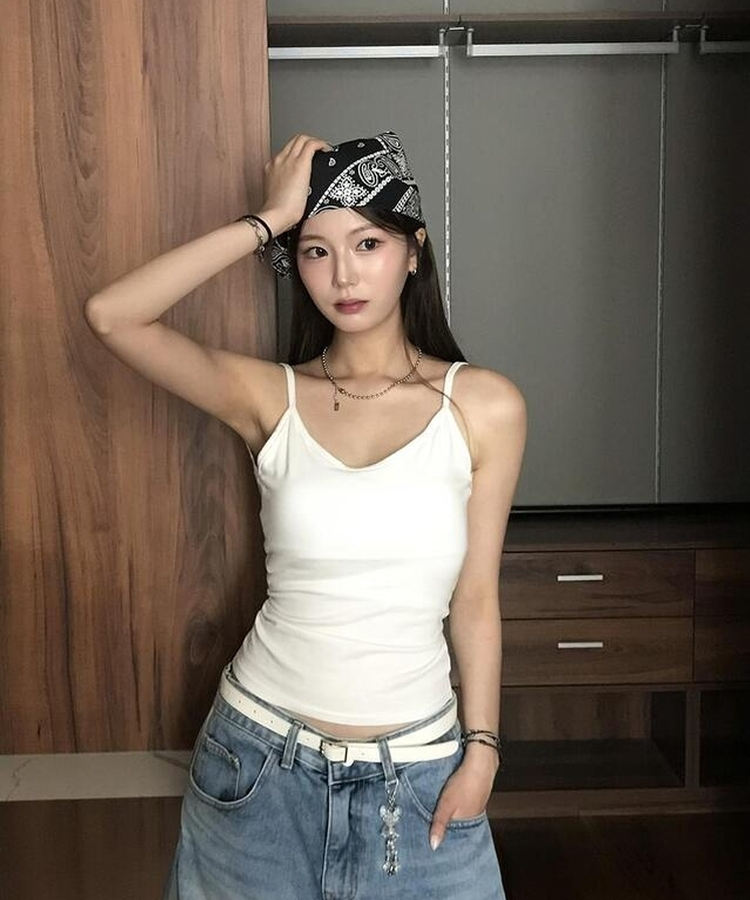 【カップ付き】バックレスキャップキャミソール IVORY