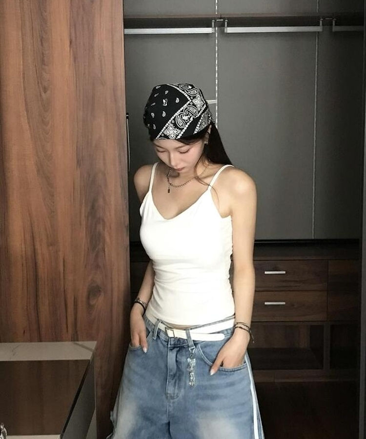 【カップ付き】バックレスキャップキャミソール IVORY