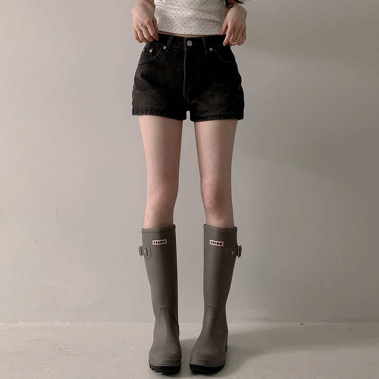 ウォッシングデニムショートパンツ BLACK DENIM