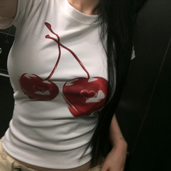 Y2Kチェリースリム半袖Tシャツ IVORY