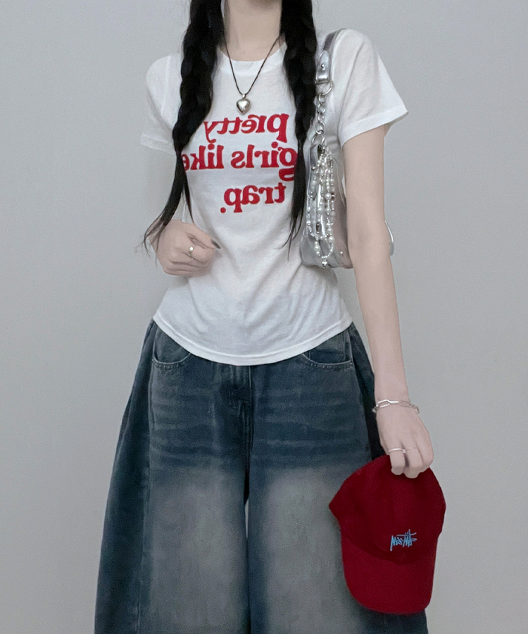 レタリングセミクロップ半袖Tシャツ IVORY