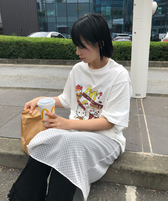 半袖Tシャツ キティージップ半袖Tシャツ IVORY