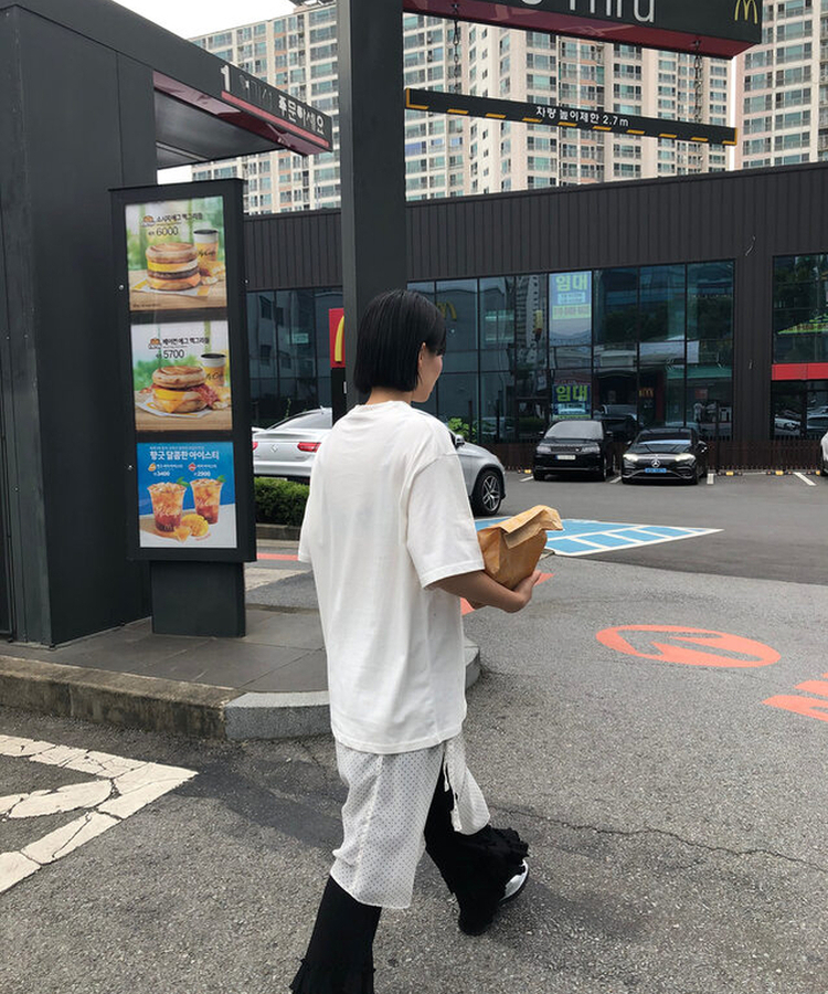 キティージップ半袖Tシャツ IVORY