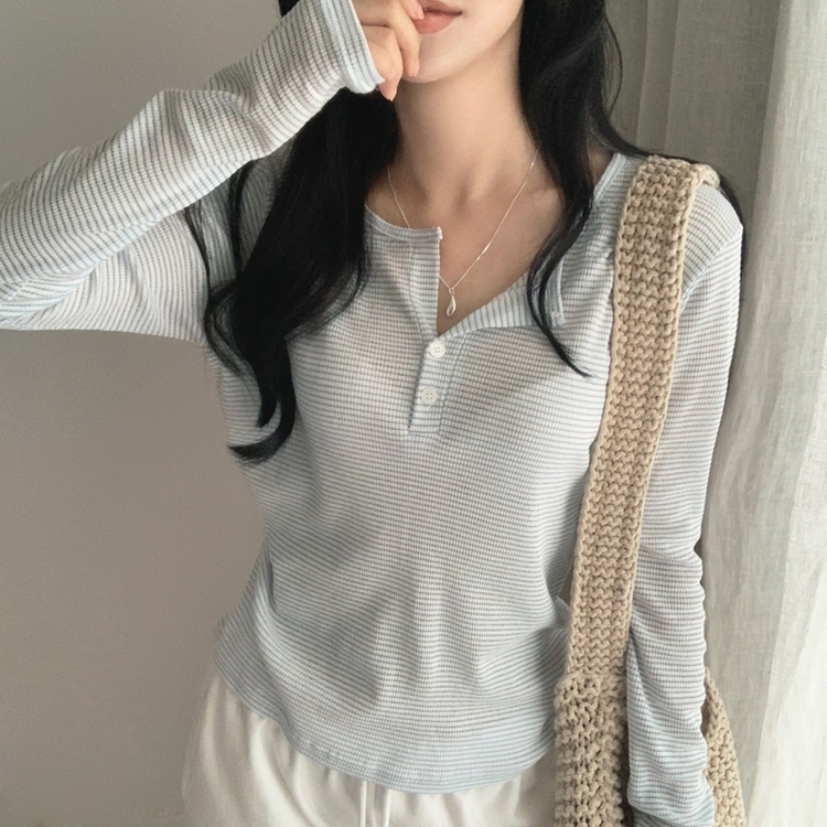 ストライプボタンシースルー長袖Tシャツ｜長袖Tシャツ｜韓国
