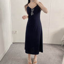 ロングワンピース ロングノースリーブフレアワンピース NAVY