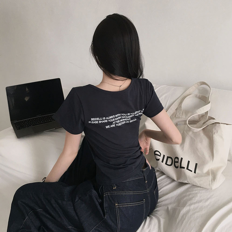 レタリングUネック半袖Tシャツ CHARCOAL