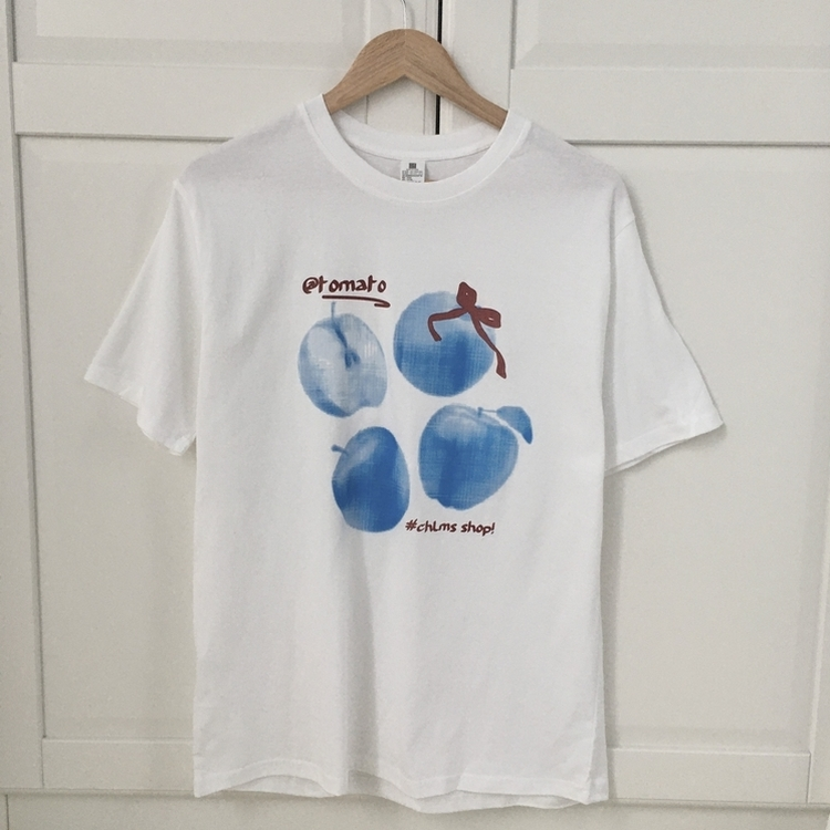 ブルーアップルリボン半袖Tシャツ