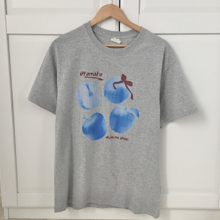 ブルーアップルリボン半袖Tシャツ