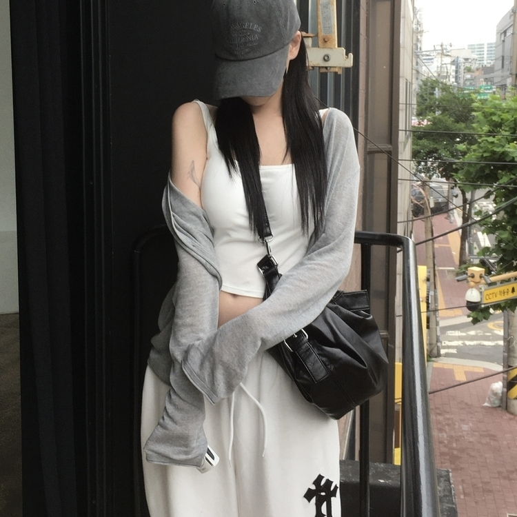 ボタンクーリングルーズカーディガン GREY