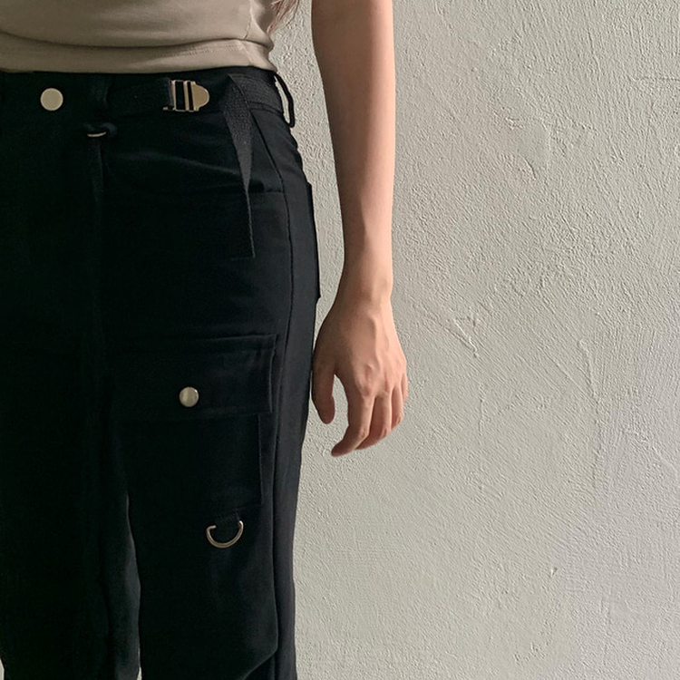 ストリングカーゴブーツカットパンツ BLACK