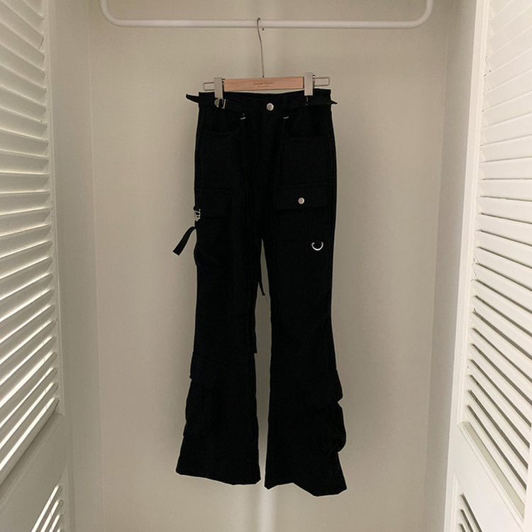 ストリングカーゴブーツカットパンツ