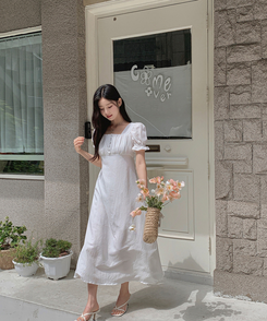 ロングワンピース ボタンパフシャーリングロングワンピース IVORY