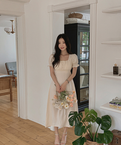 ロングワンピース ボタンパフシャーリングロングワンピース BEIGE