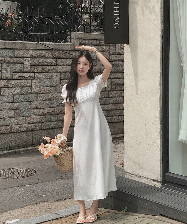 ボタンパフシャーリングロングワンピース IVORY