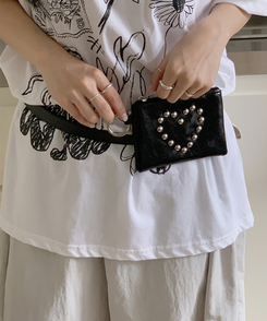 バッグ ミニハートストラップミニバッグ BLACK
