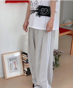 バッグ ミニハートストラップミニバッグ BLACK