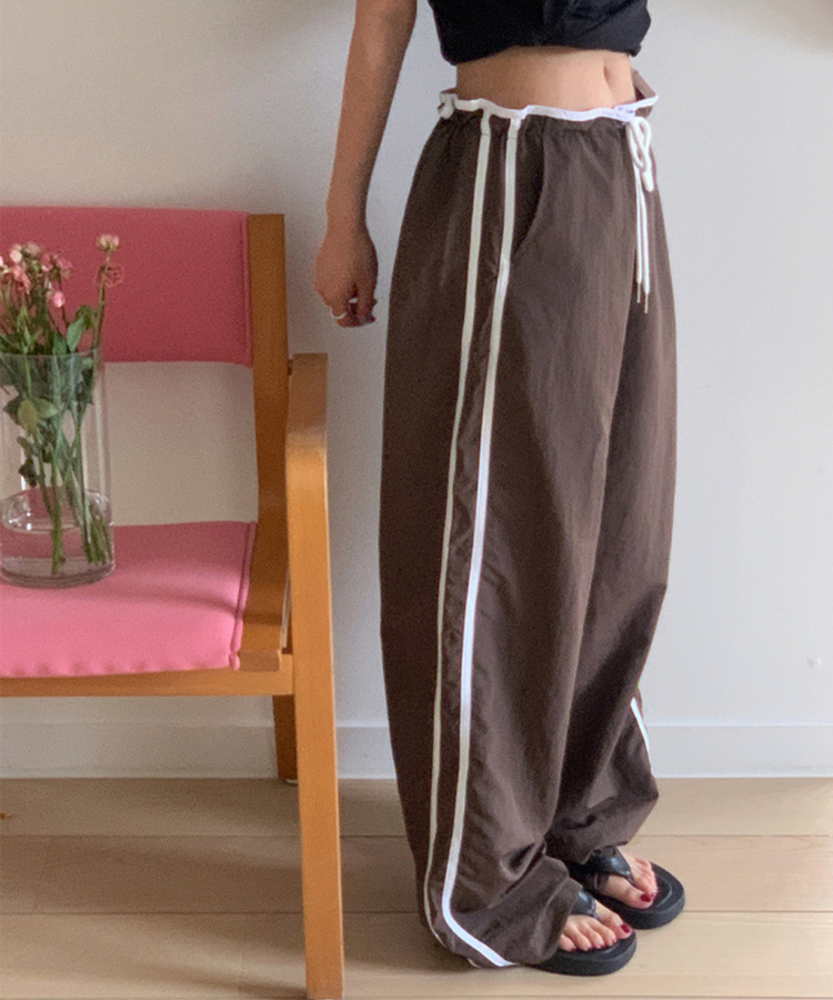 グレーンローナイロンワイドパンツ BROWN