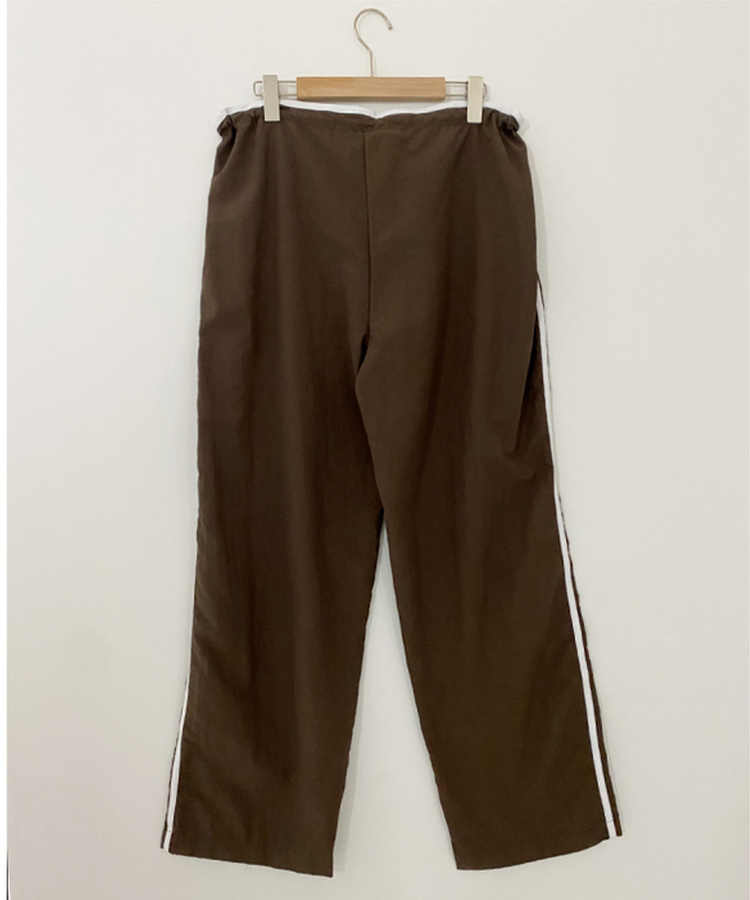 グレーンローナイロンワイドパンツ