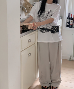 半袖Tシャツ スタンプドローイング半袖Tシャツ IVORY
