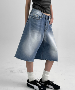 ショートパンツ バックポケットバミューダデニムパンツ BLUE