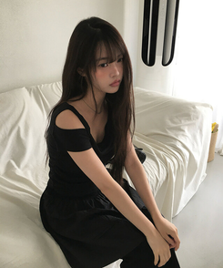 半袖Tシャツ ショルダーレース半袖Tシャツ BLACK