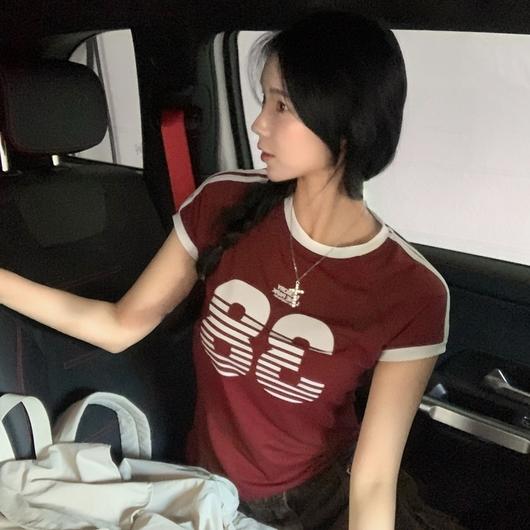 ラインレタリングナンバー半袖Tシャツ RED