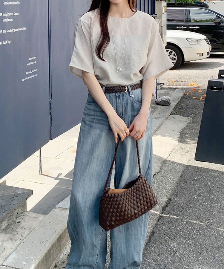 グロッシー半袖ブラウス ASH-BEIGE