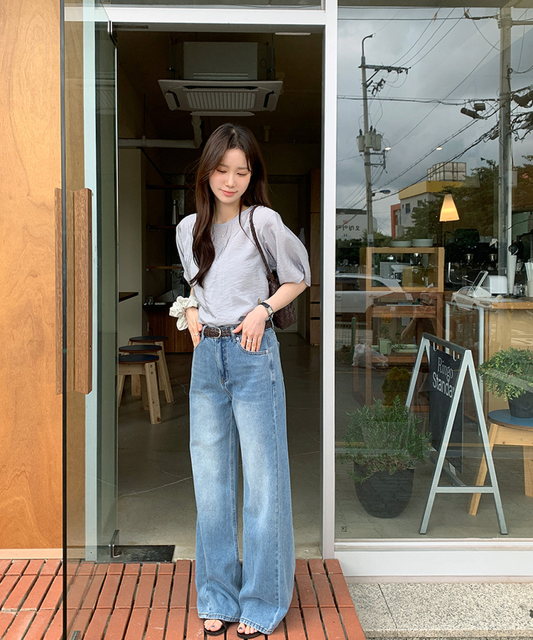 グロッシー半袖ブラウス ASH BLUE